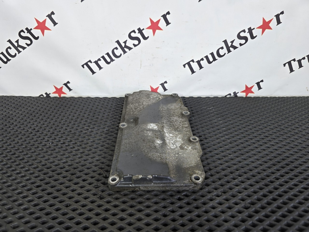 Крышка блока цилиндров 2018г.