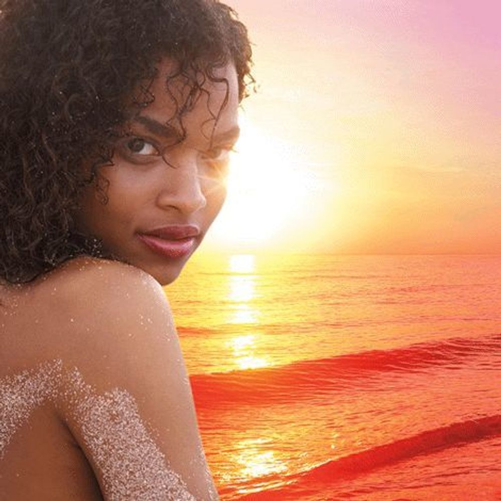 Avon Far Away Soleil