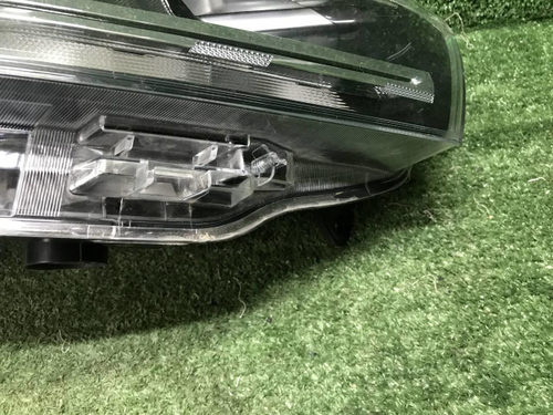 Битая Фара правая Chery Tiggo 4 Pro 20-нв галоген