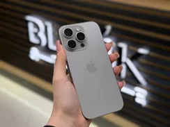 Б/У Телефон Apple IPhone 16 Pro 128Gb Natural Titanium 96% (JPQXDH9CFK)