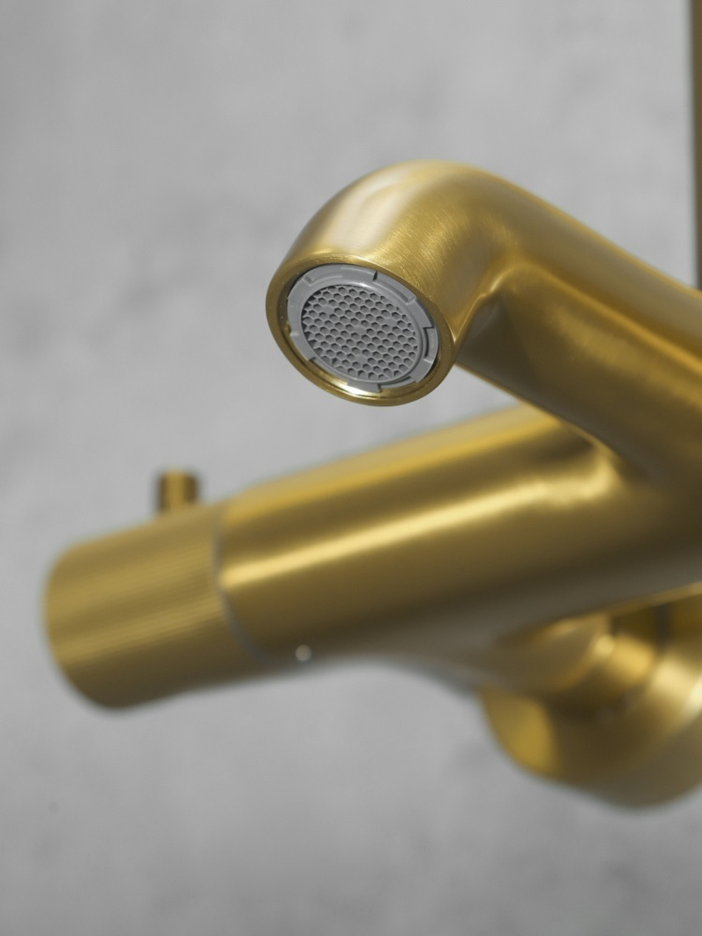 Душевая система с термостатом AltroBagno Bilancia 030429 BG