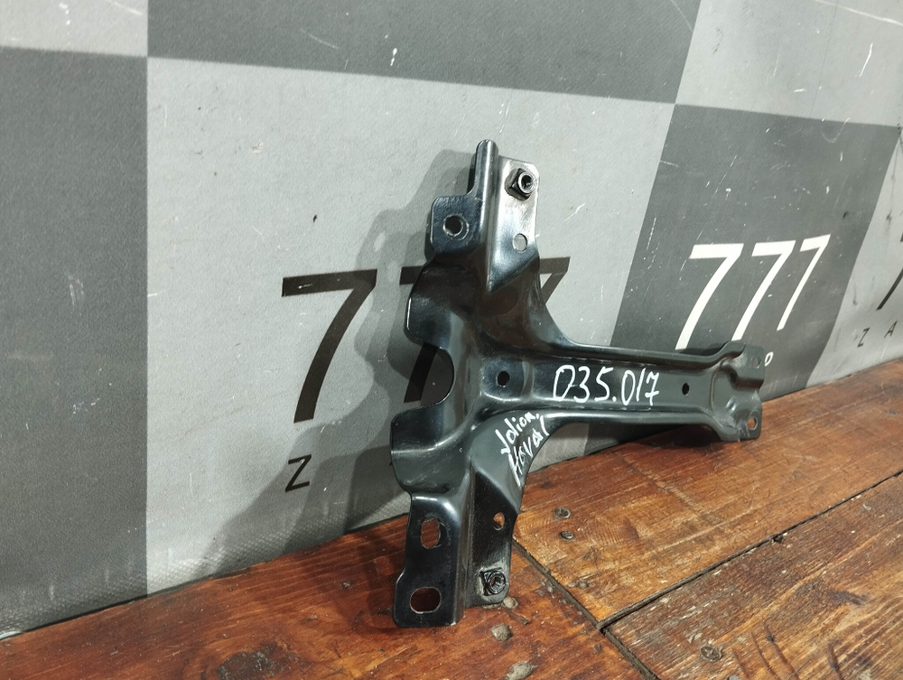 Кронштейн замка капота Haval Jolion 21-нв Б/У Оригинал 8402100XGW02A