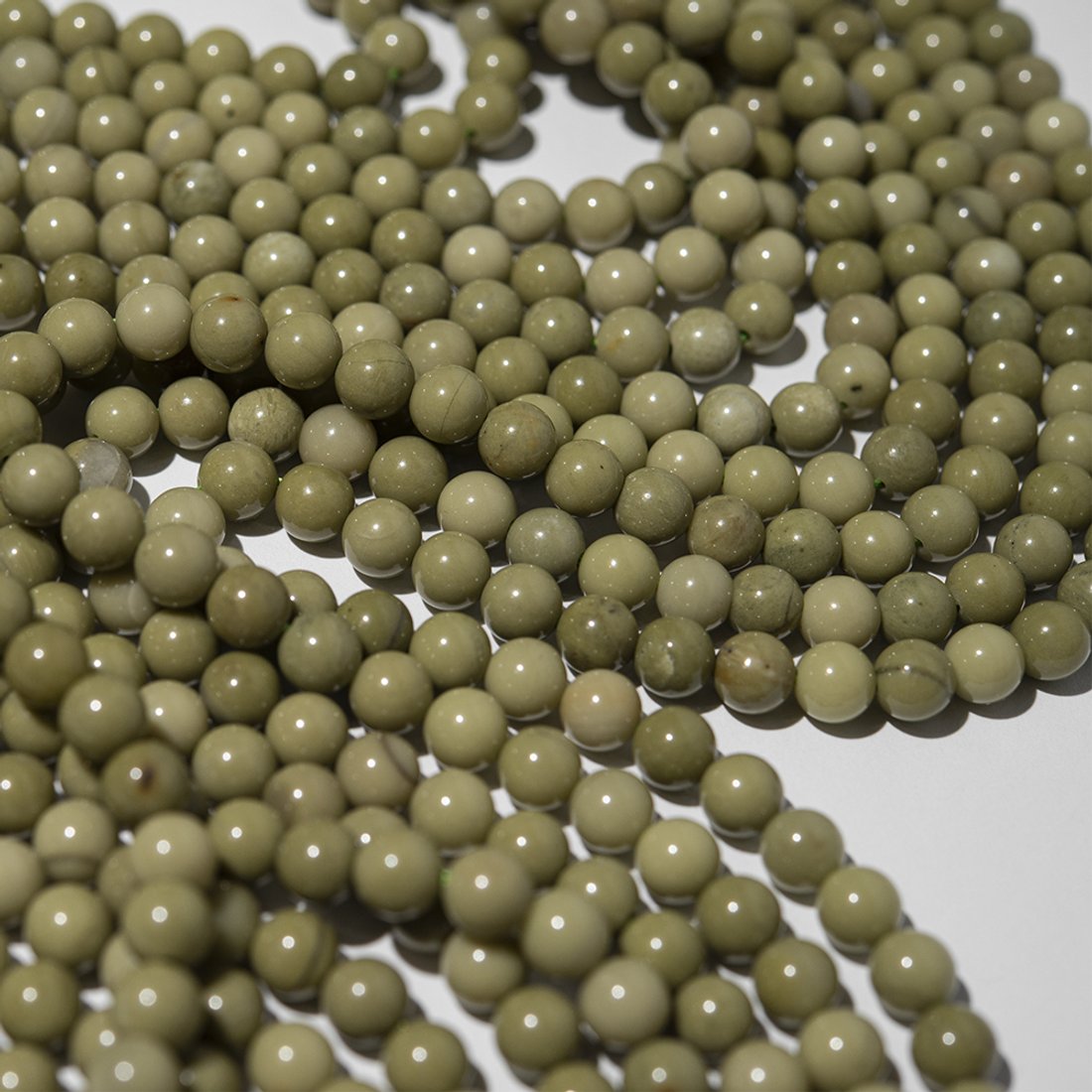 Зеленый алашаньский агат натуральный, бусины в форме шара 6,3мм