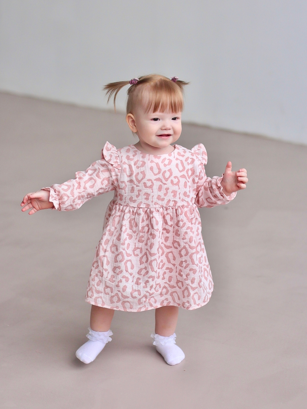 Платье с рукавом из муслина «Пудровый Лео»