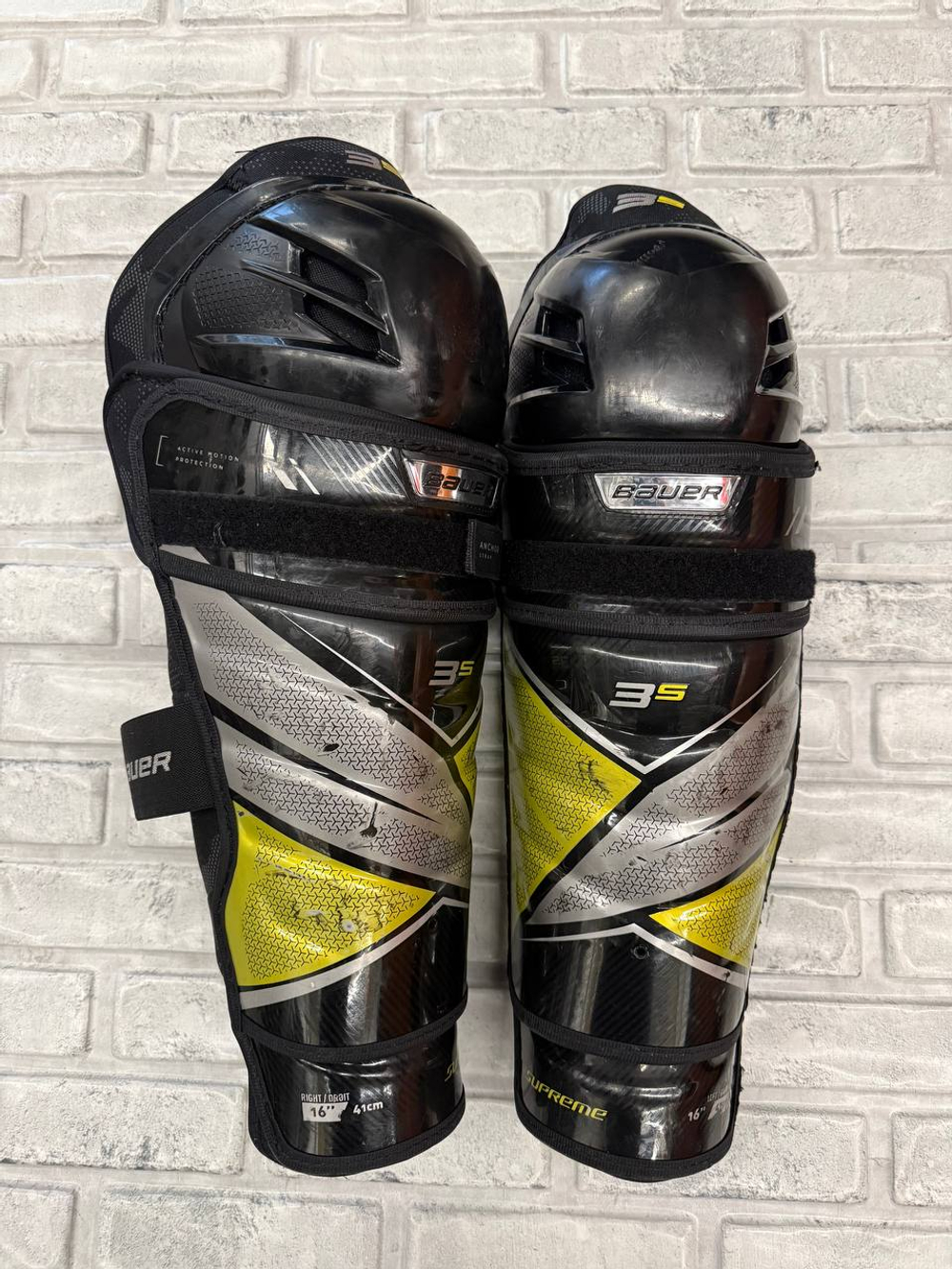 Bauer supreme 3s SR 16"