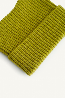 ZARA ВЯЗАНАЯ ШАПКА, ОЛИВКОВО-ЗЕЛЕНЫЙ