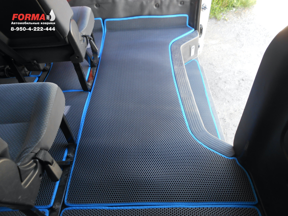 Toyota Hiace H200 (08.2004 - 12.2017) левый руль