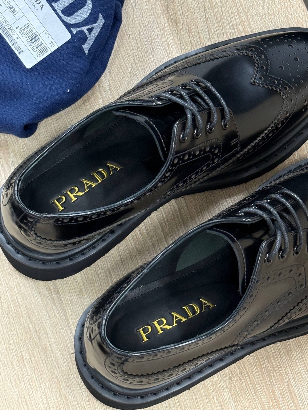 Туфли Prada