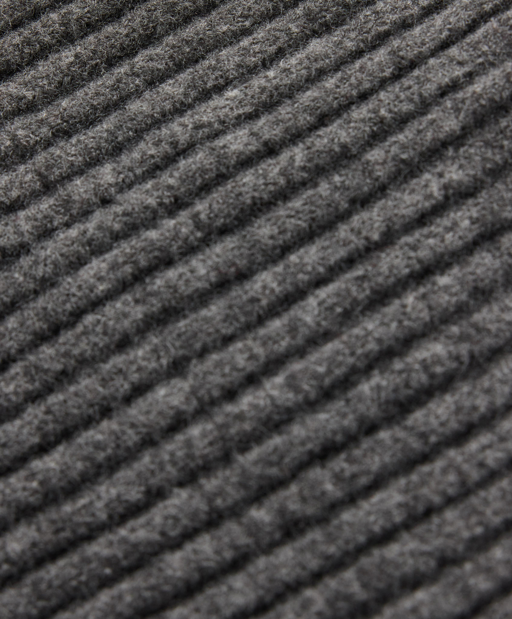 Oysho Трикотажный джемпер на молнии в рубчик, серый