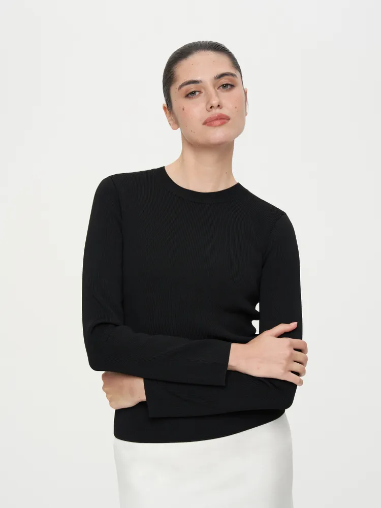 Черный укороченный лонгслив из вискозы