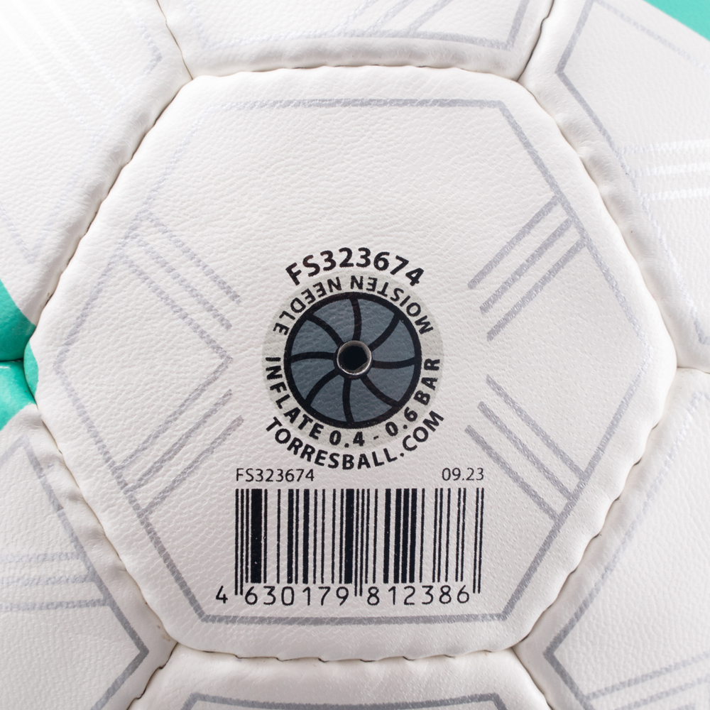 Мяч футзал. TORRES Futsal Training, FS323674, р.4,32 пан. ПУ, 4 подкл. слоя, ручн.сш,бело-фиолет-зел