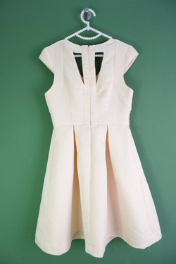 Платье Lamania нежного оттенка, маркировка S, визуально 44 размер