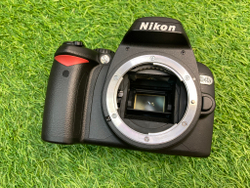 Nikon D40X 2500 кадров