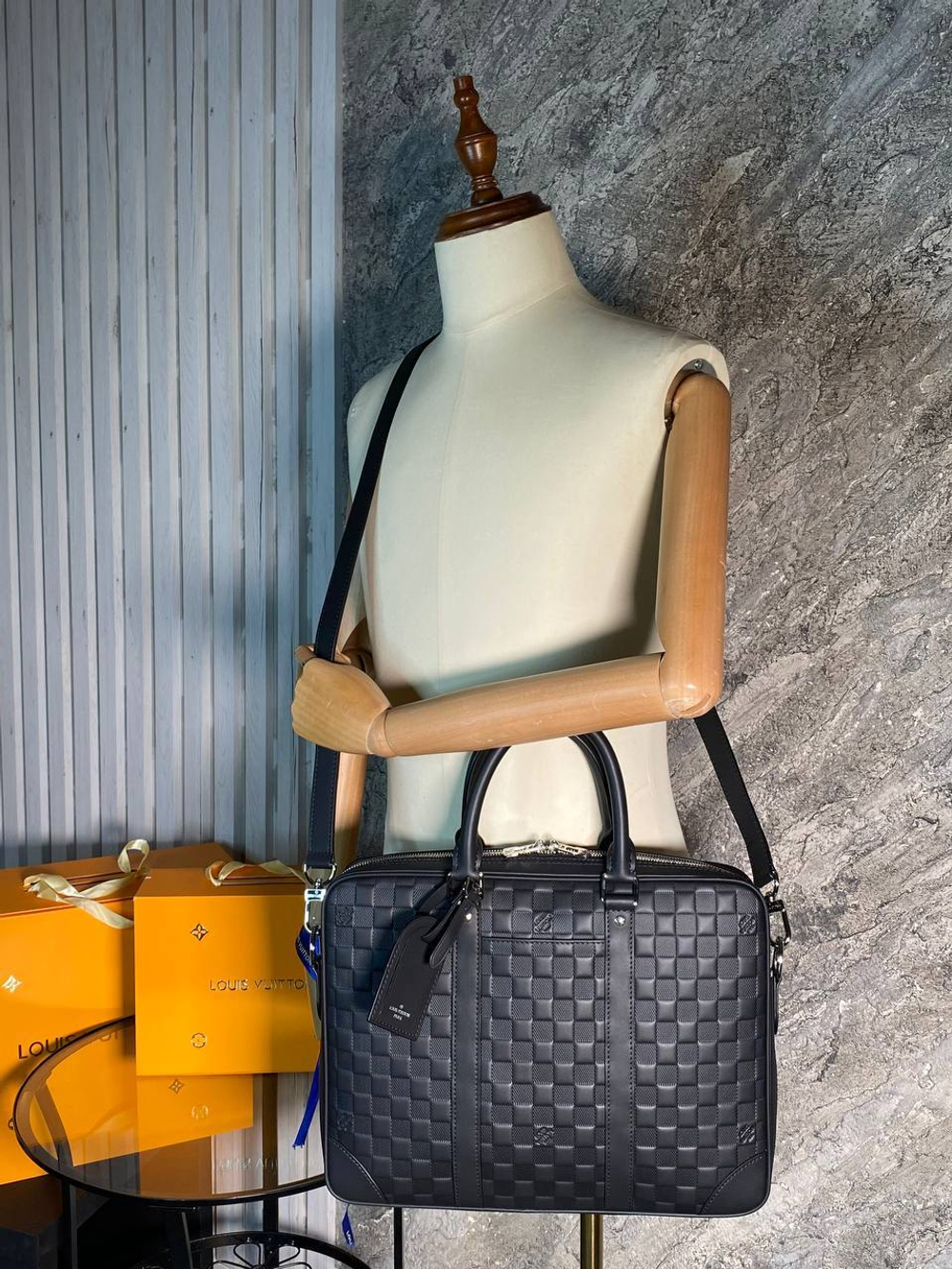 Портфель Louis Vuitton