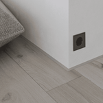 Микроплинтус для пола серебристый матовый, алюминиевый, C-05.25.2 Ликорн 6×16×2500 мм