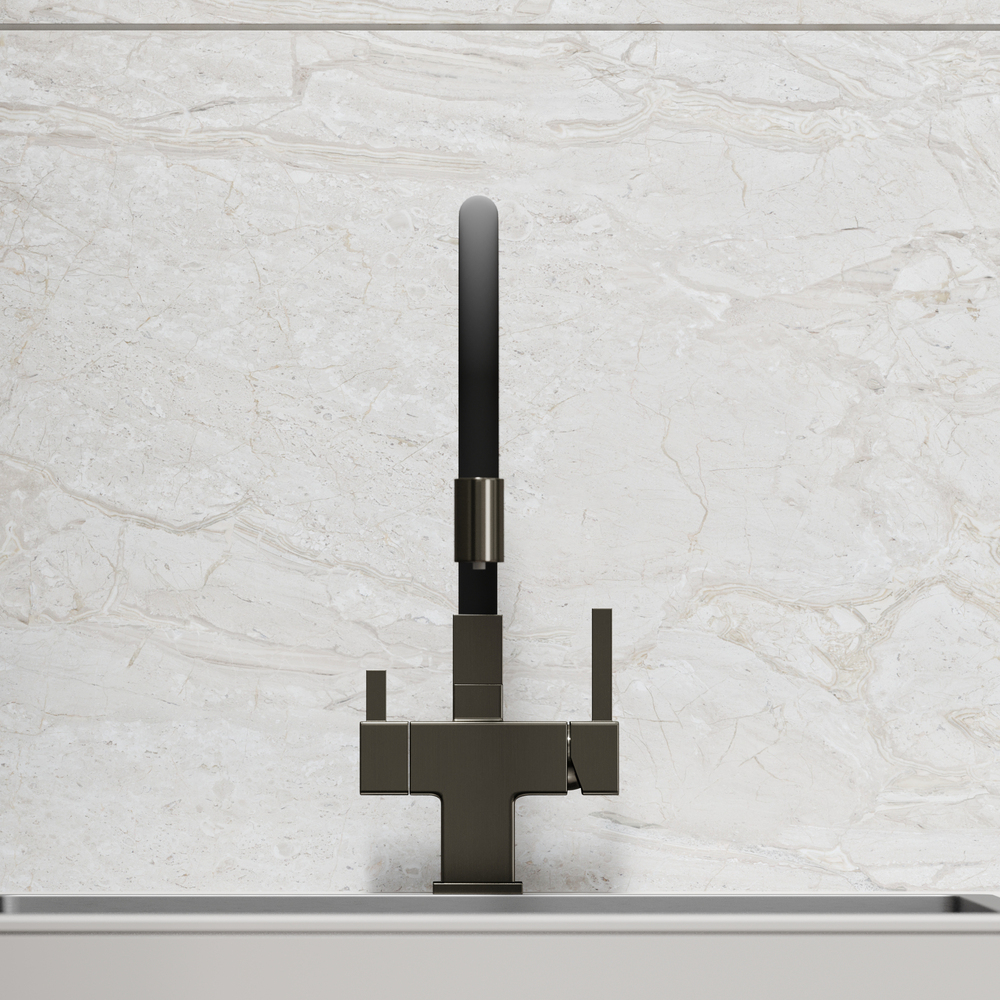 Смеситель для кухни Sancos Arno с гибким изливом, цвет вороненая сталь/черный, арт. SC4005GG