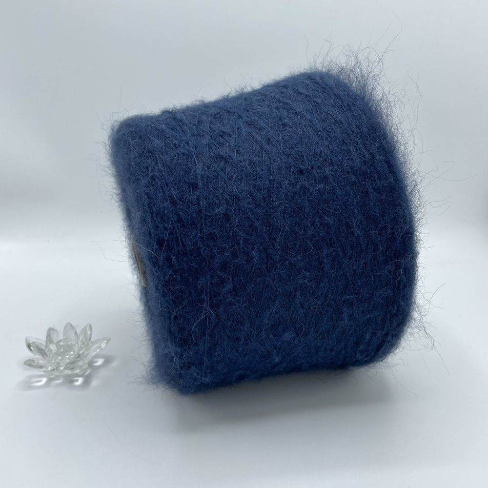 Manifattura LANE PUCCI 30% вспушеная альпака 30% полиамид 40% полиакрил