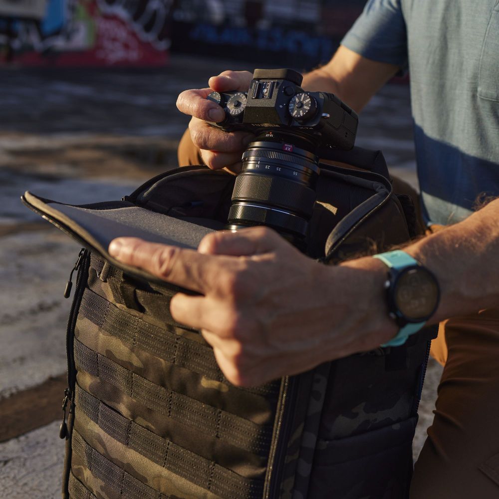 Фоторюкзак Tenba Axis v2 Tactical Backpack 32 MultiCam Black 637-759