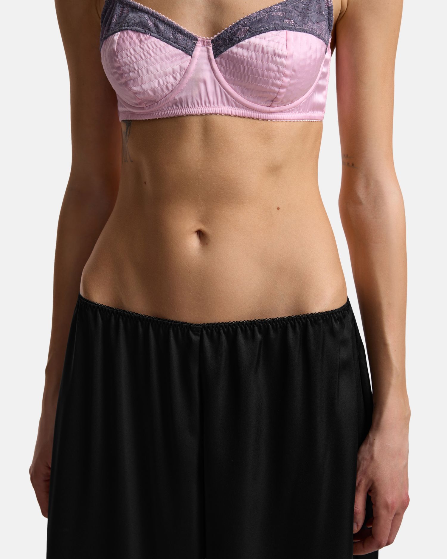 ПАНТАЛОНЫ ИЗ САТИНА