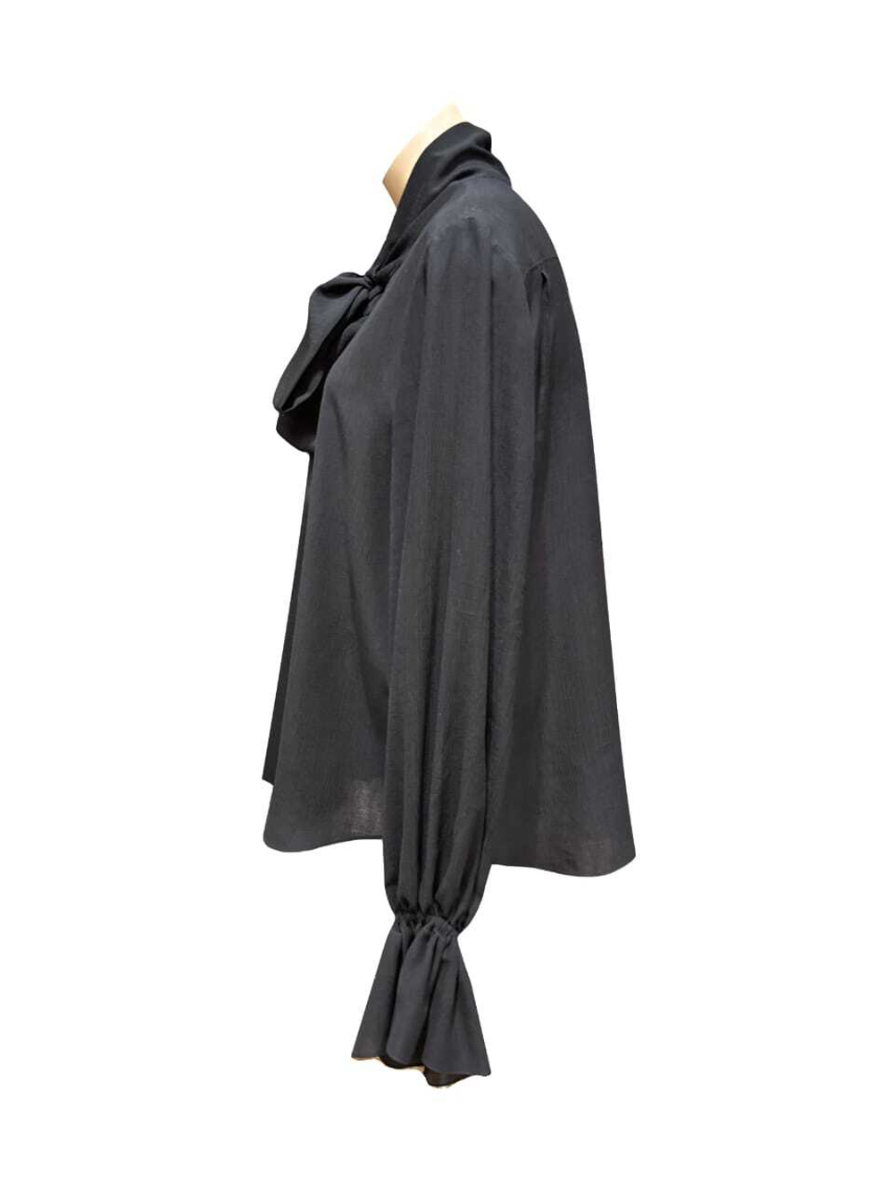 Блуза с бантом