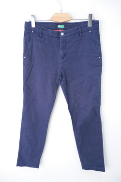 Джинсы Benetton темно-синие 46 размер