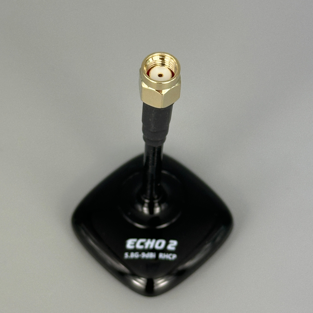 Патч антенна Foxeer 8DBi Echo 2 на ножке RHCP/RPSMA PA1508