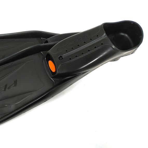 Ласты Pelengas пластиковые с лопастями Medium