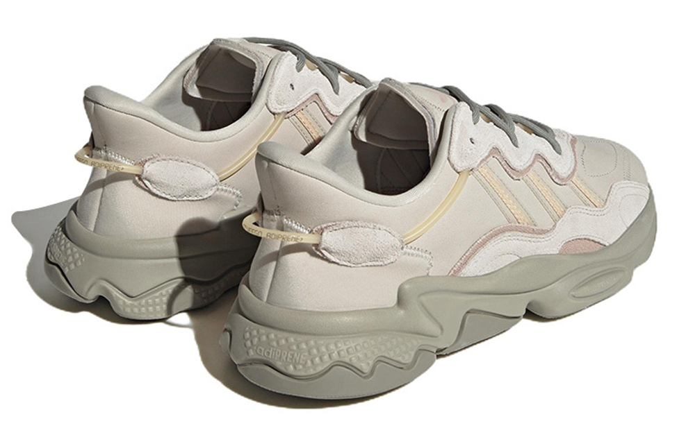 Кроссовки Adidas Originals Ozweego (Женская размерная сетка)