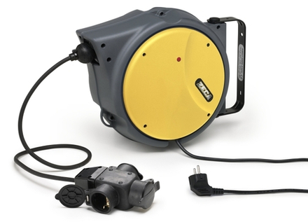 Катушка кабельная 14+1 метра, кабель 3 жилы, пластиковый корпус, розетки,  ZECA (Италия)