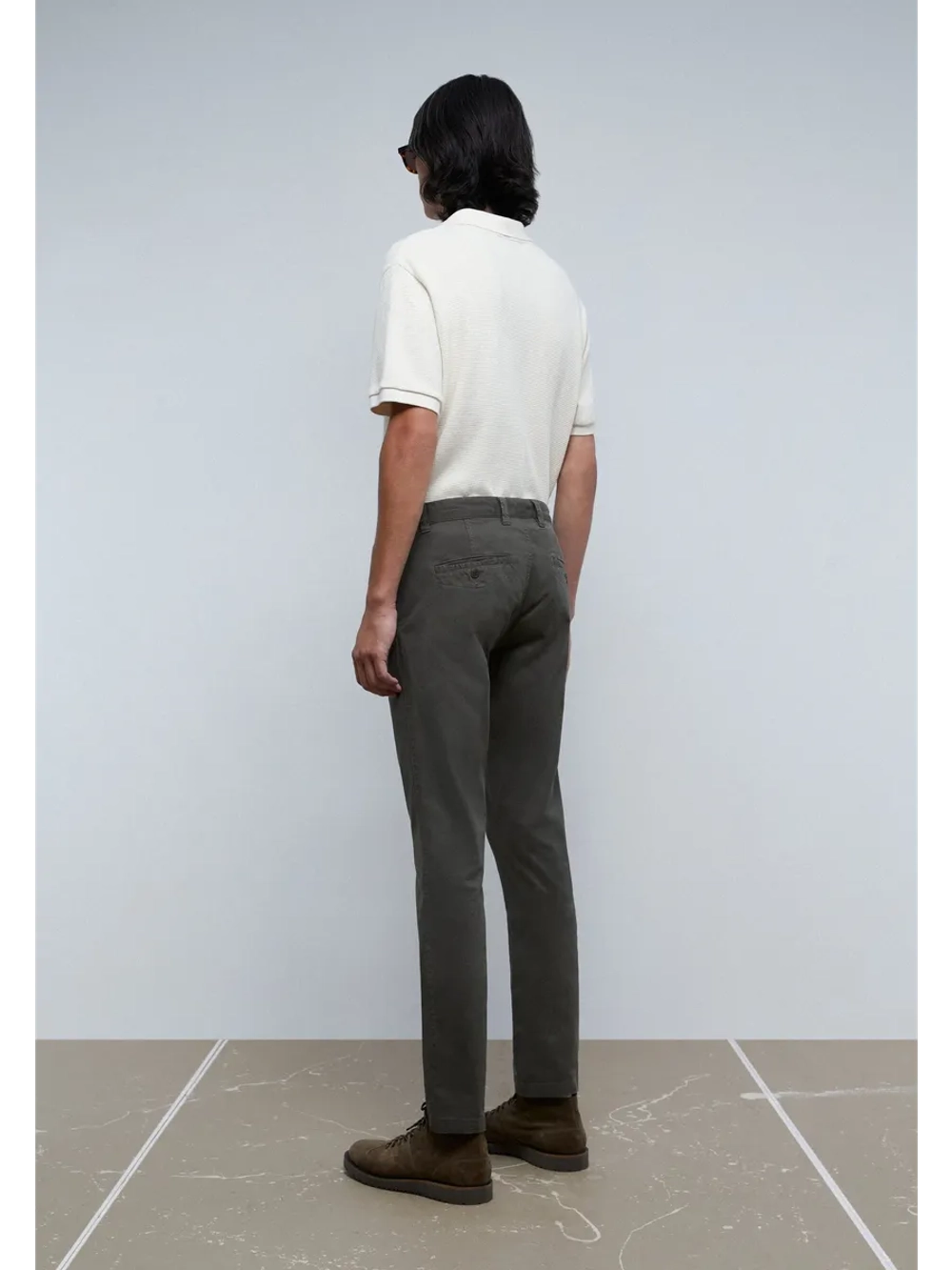 Брюки чиносы