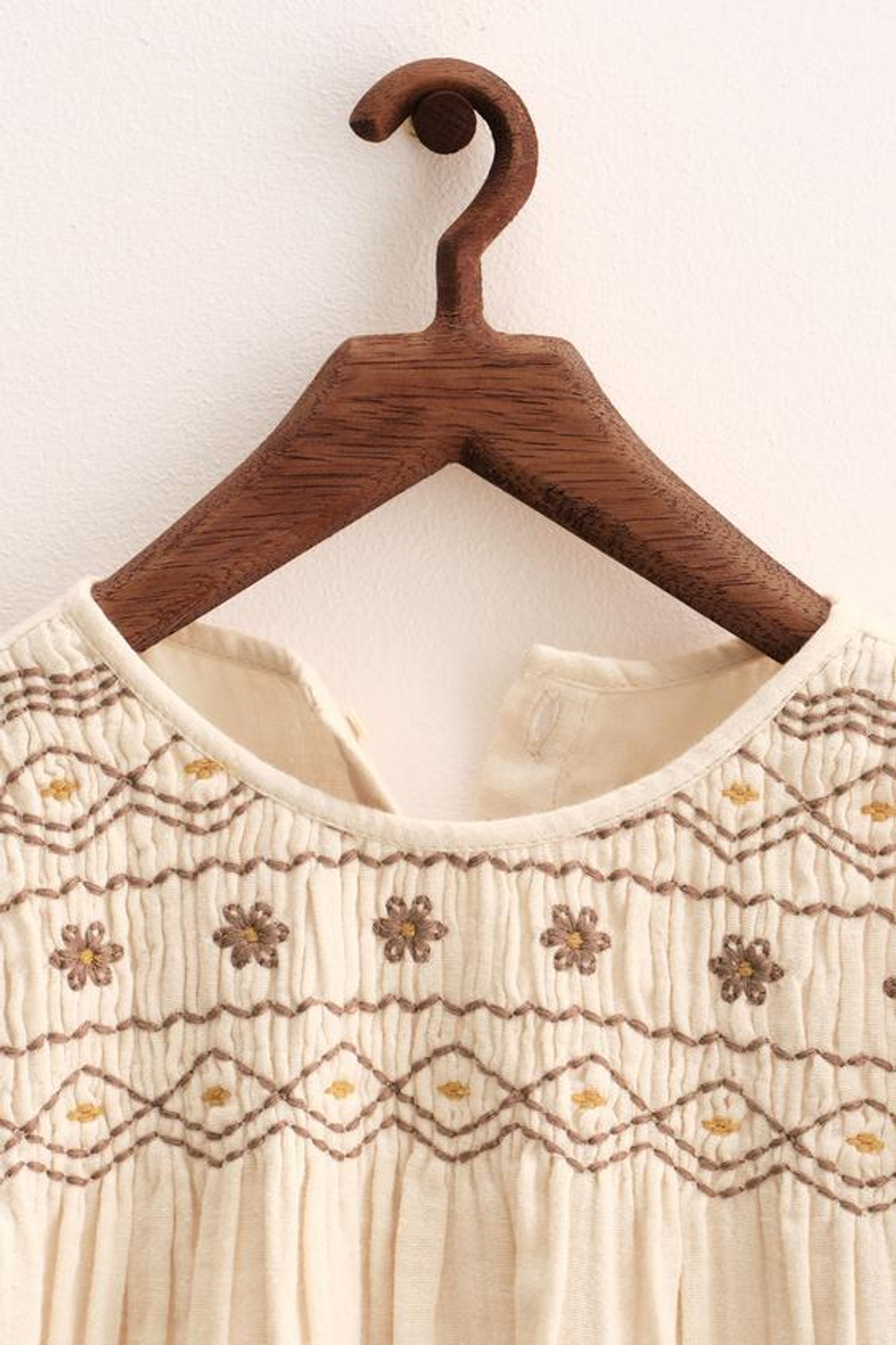 ZARA TIMELESS — ДЛИННЫЙ КОМБИНЕЗОН С ВЫШИВКОЙ, ЭКРЮ