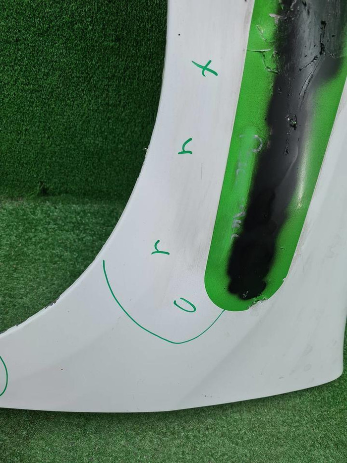 Крыло переднее левое Renault Logan 2 (2014-2022)