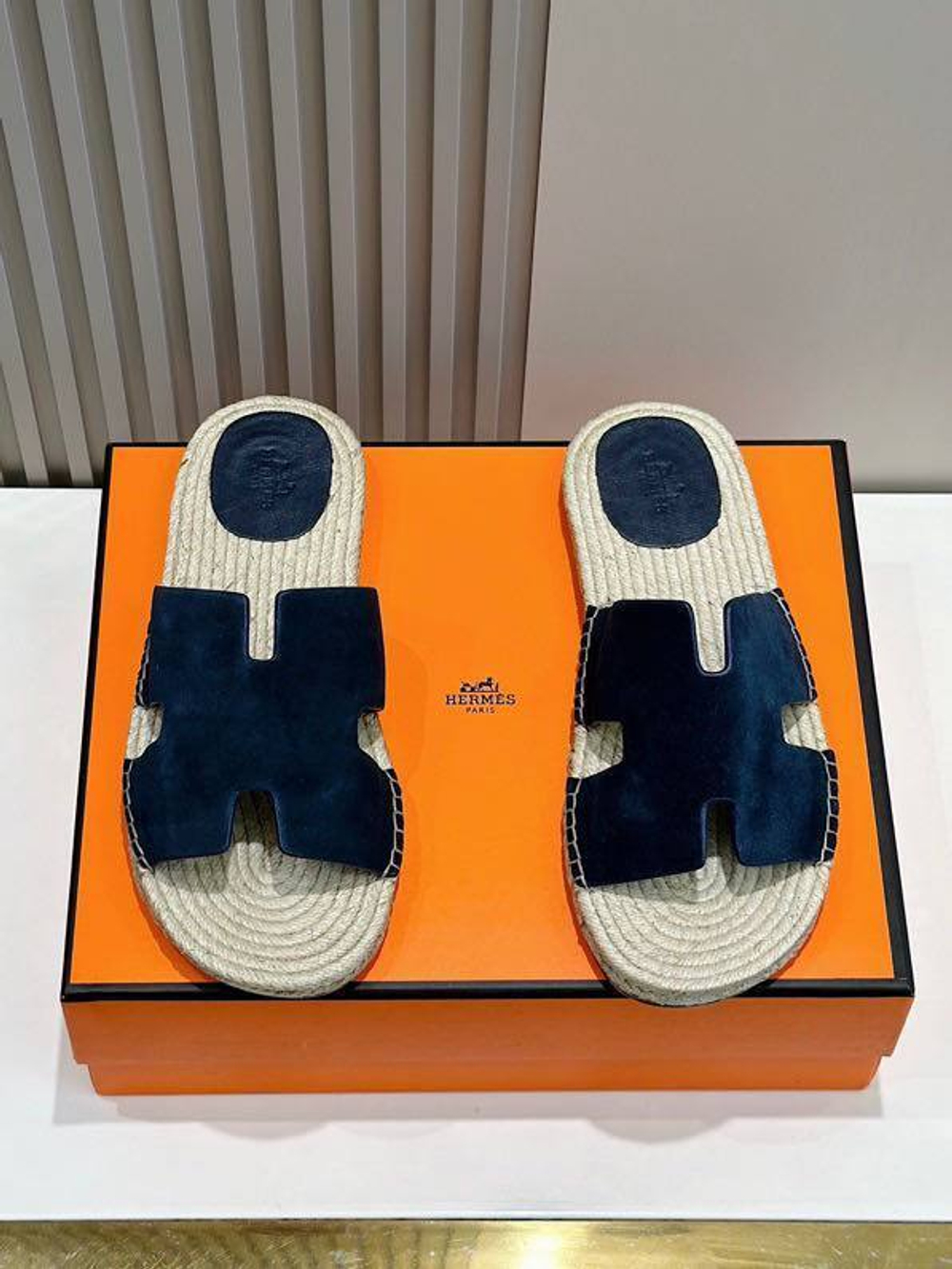 Шлепанцы Hermes