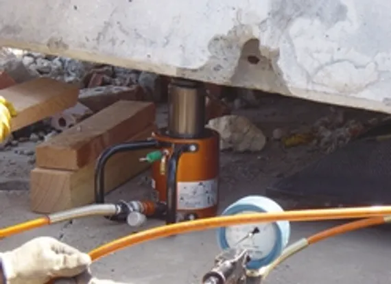 Домкрат Holmatro HHJ 5 S 2.5 с полым плунжером и пружинным возвратом