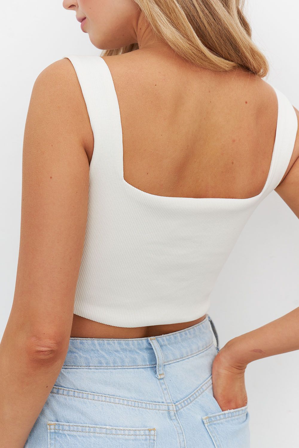 Кроп топ кремовый