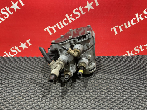 Кран управления тормозами прицепа 2023г