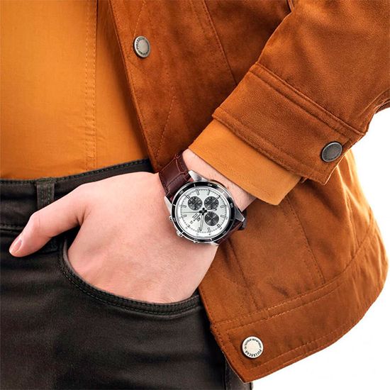 Наручные часы Casio EFR-526L-7A