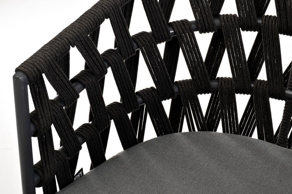 "Диего" стул плетеный из роупа, основание дуб, каркас из стали темно-серый (RAL7024) муар, роуп темно-серый круглый, ткань серая