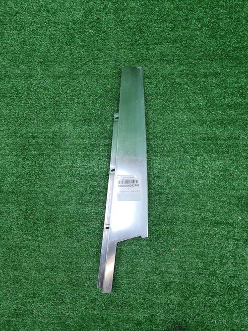 Молдинг двери левый Mercedes S W222 (2013-2020)