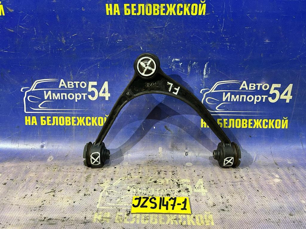 Рычаг передний левый TOYOTA ARISTO 1996