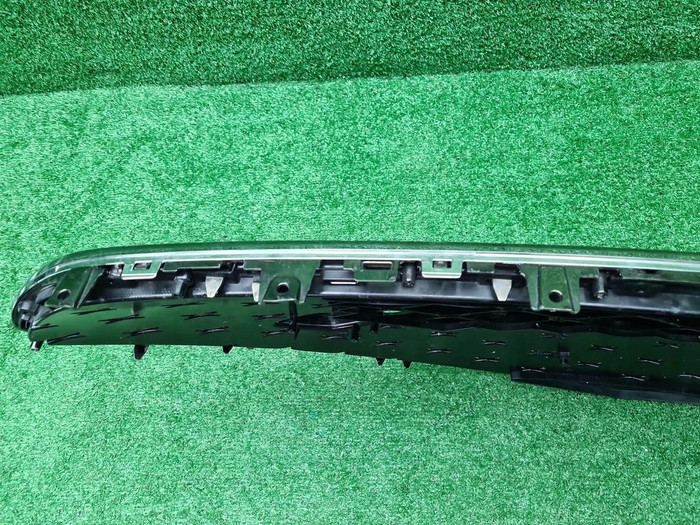 Решетка радиатора Genesis G90 2 (2021-н.в.)