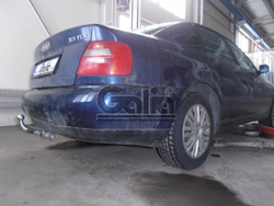 Фаркоп оцинкованный Galia A035A для Audi A4 седан/универсал 1994-2000(паспорт и сертификат в комплекте)(без электрики)