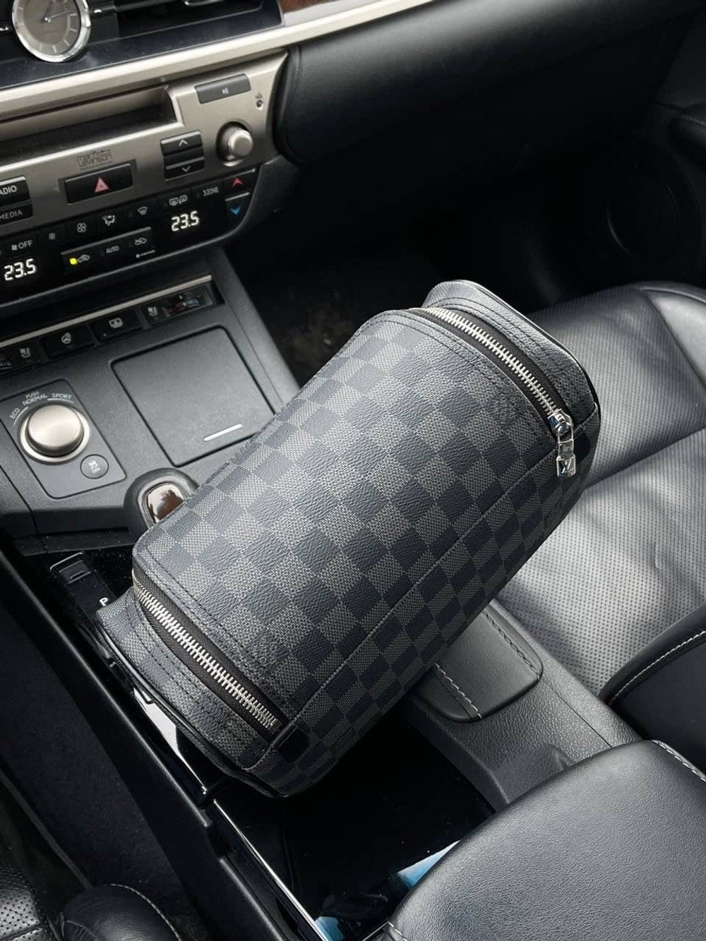 Сумка Louis Vuitton
