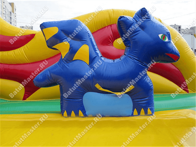 Коммерческий надувной батут "Змей Горыныч 2" 11*6*8,5 м