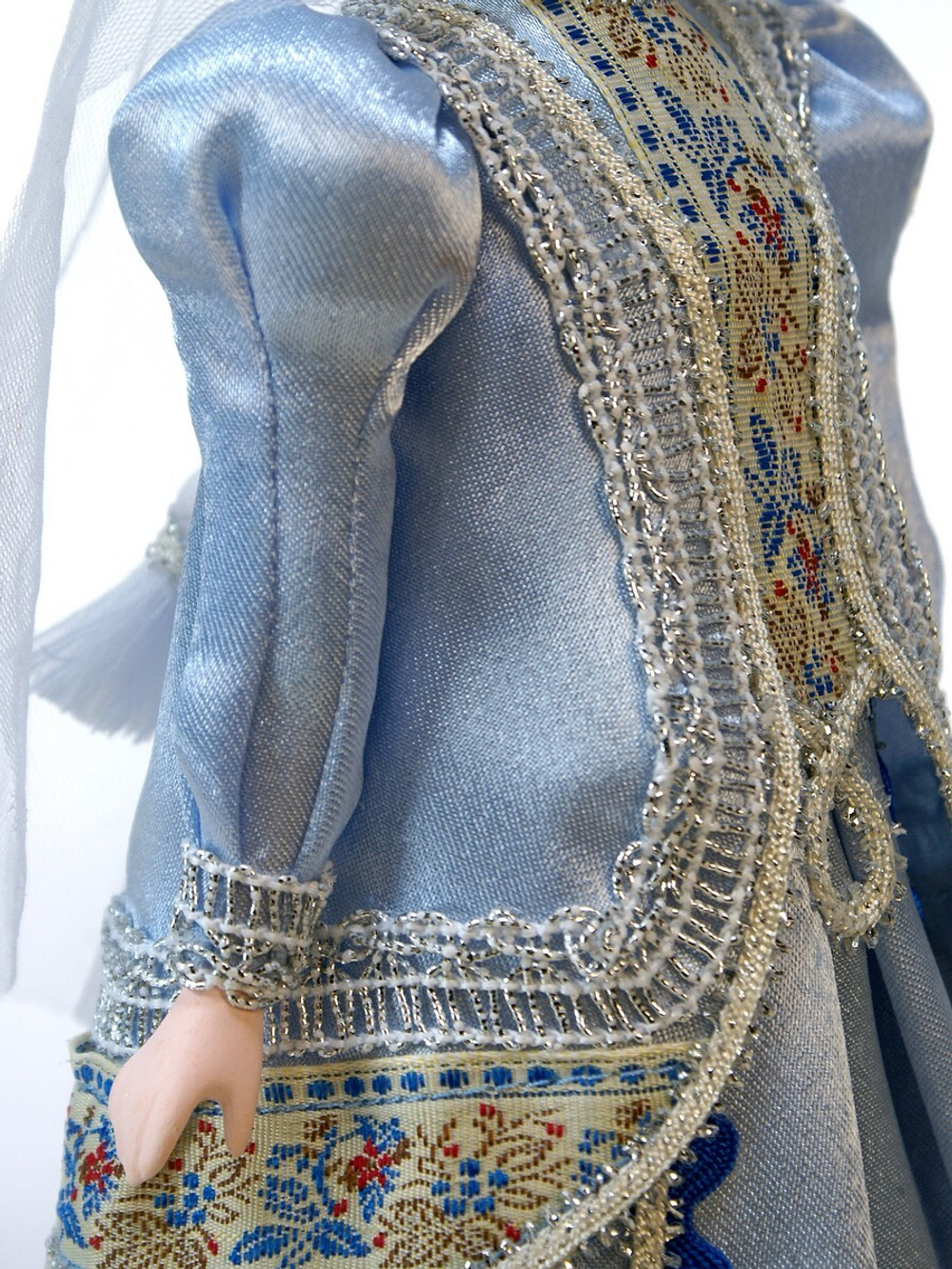 Кукла коллекционная "Русская снегурочка"