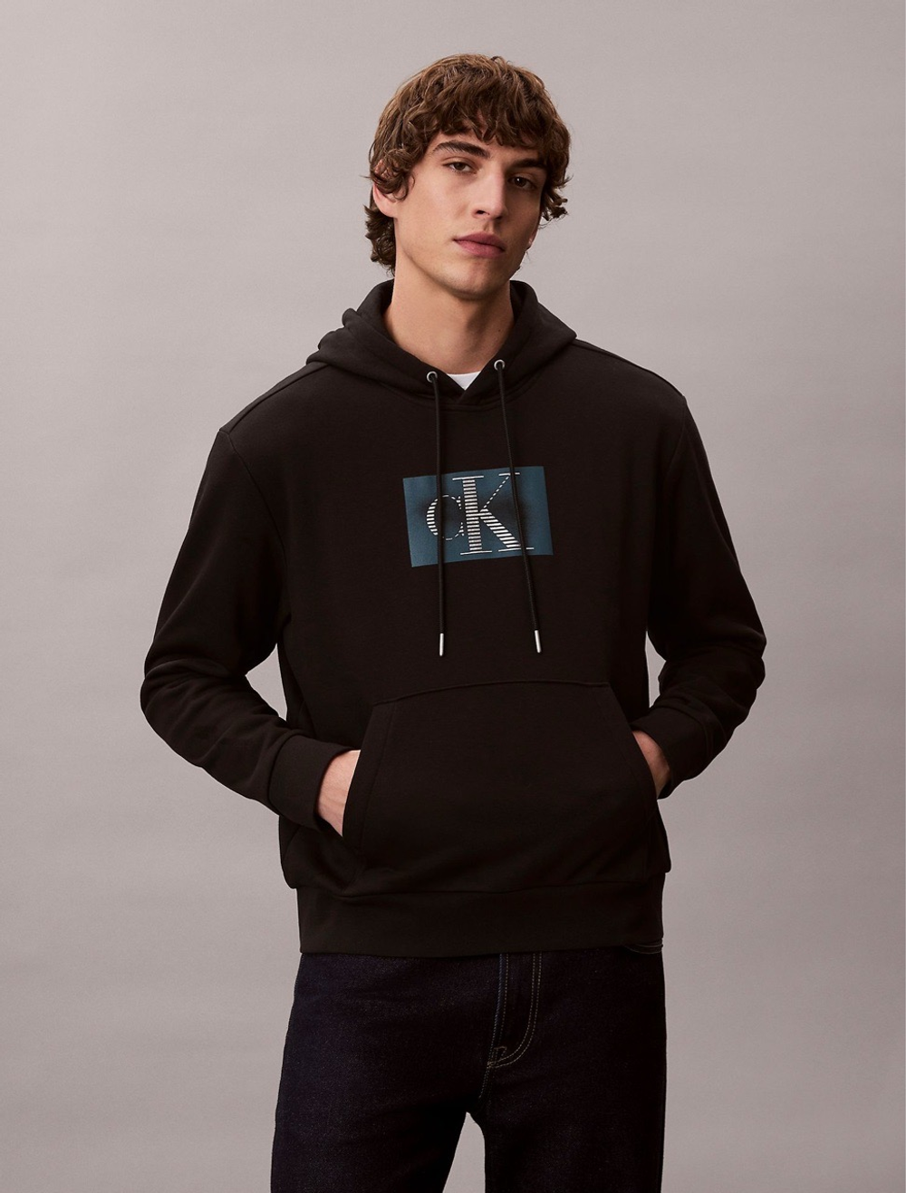 Худи Calvin Klein Fleece Metallic Monogram Graphic Black