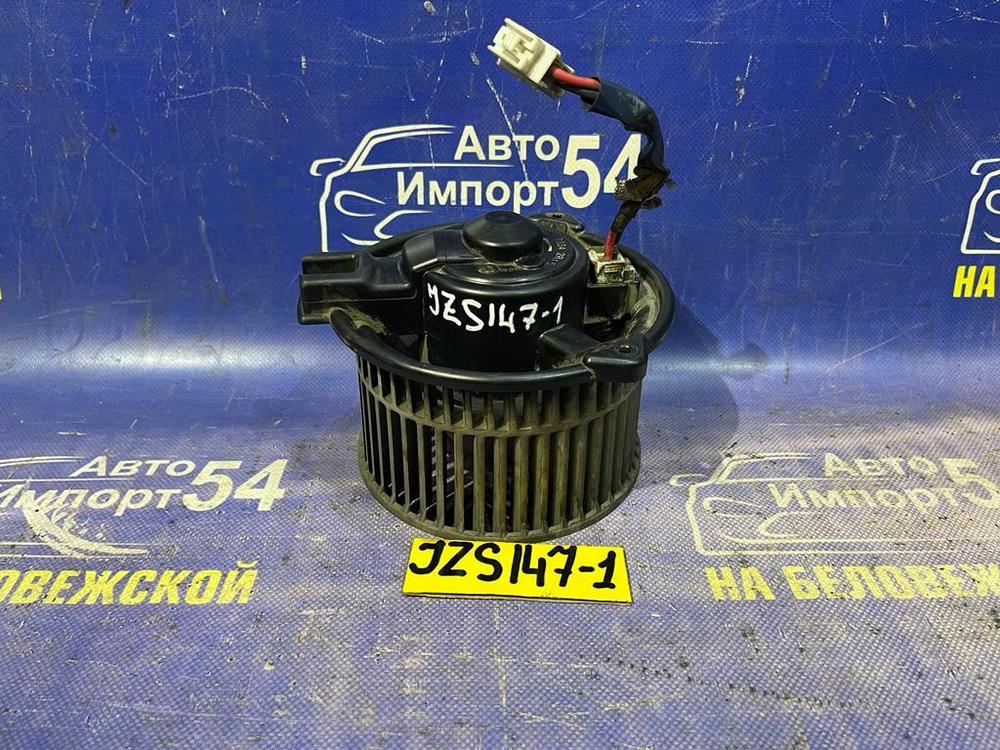 Моторчик печки TOYOTA ARISTO 1996