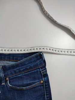 Джинсы практичные 42 размер