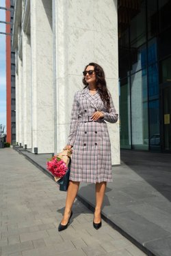 Платье-пиджак в клетку из вискозы