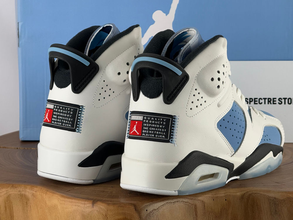 Air Jordan 6 Retro UNC Home